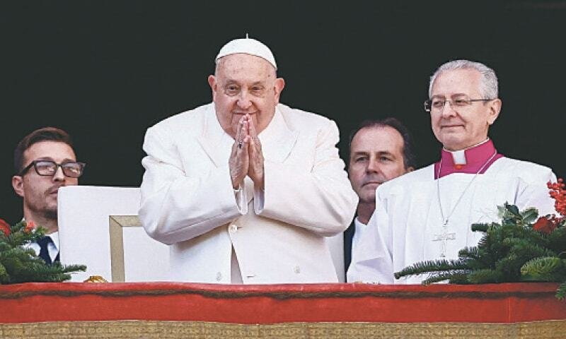 Pope calls for ‘arms to be silenced’ in Christmas appeal – Newspaper Pope calls for ‘arms to be silenced’ in Christmas appeal – Newspaper