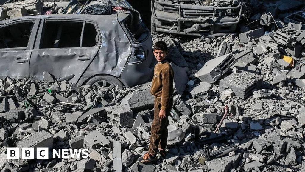 Dozens killed in Israeli strikes, Gaza officials say Dozens killed in Israeli strikes, Gaza officials say